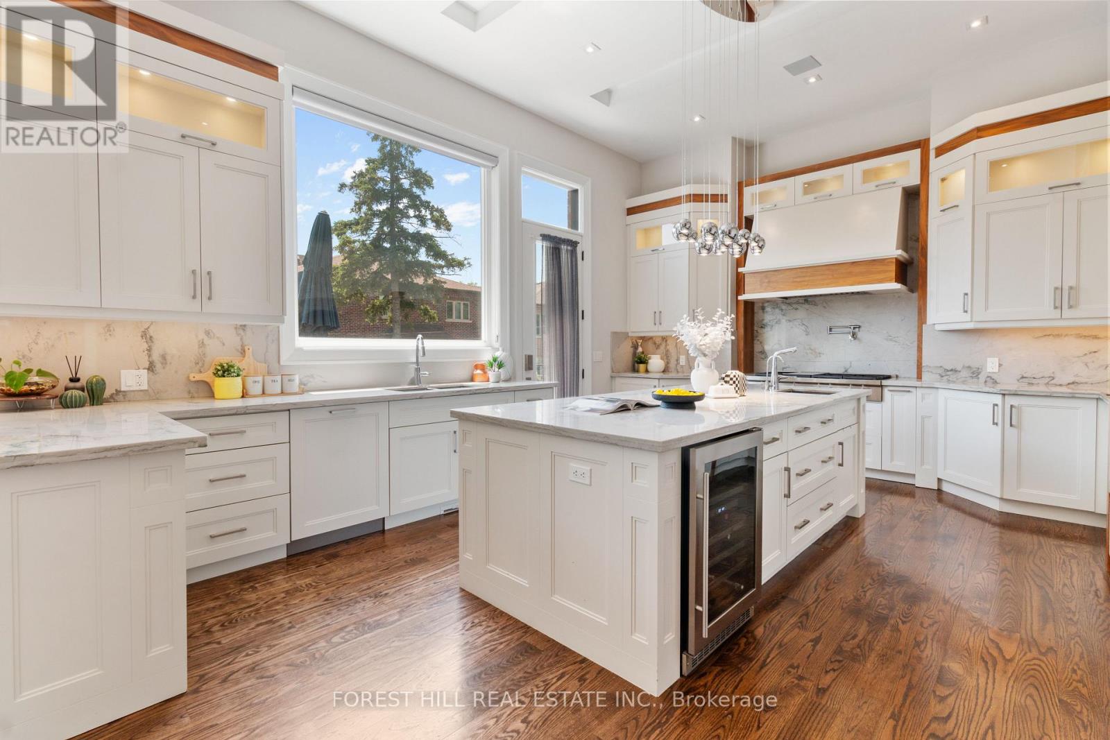 57 Wedgewood Drive, Toronto, Ontario  M2M 2H4 - Photo 10 - C12656212