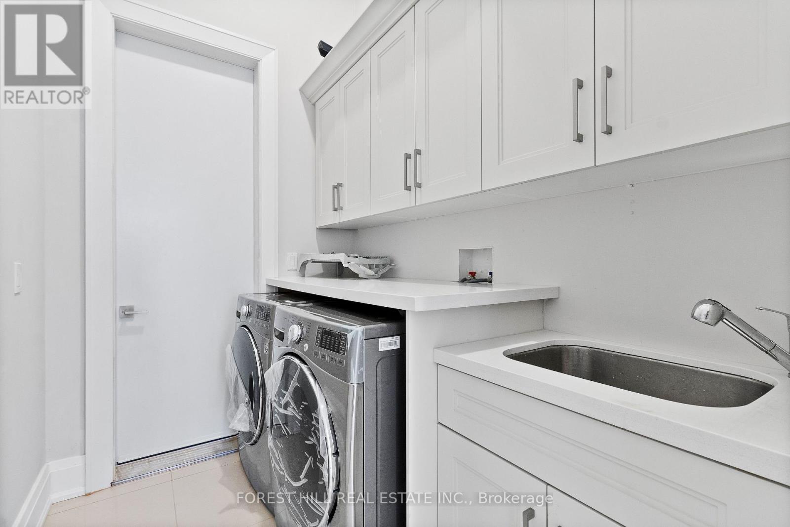 57 Wedgewood Drive, Toronto, Ontario  M2M 2H4 - Photo 45 - C12656212