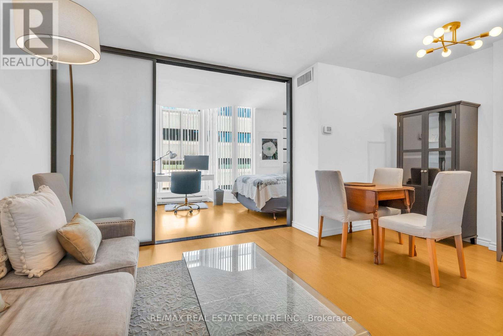 2504 - 55 Centre Avenue, Toronto, Ontario  M5G 2H5 - Photo 14 - C12656222