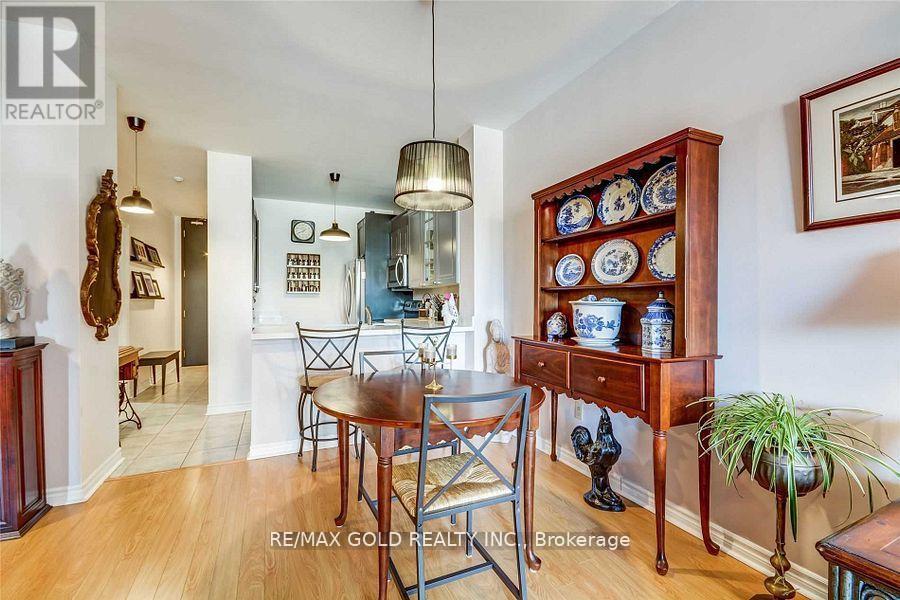 203 - 10 Gateway Boulevard, Toronto, Ontario  M3C 3A1 - Photo 13 - C12656228