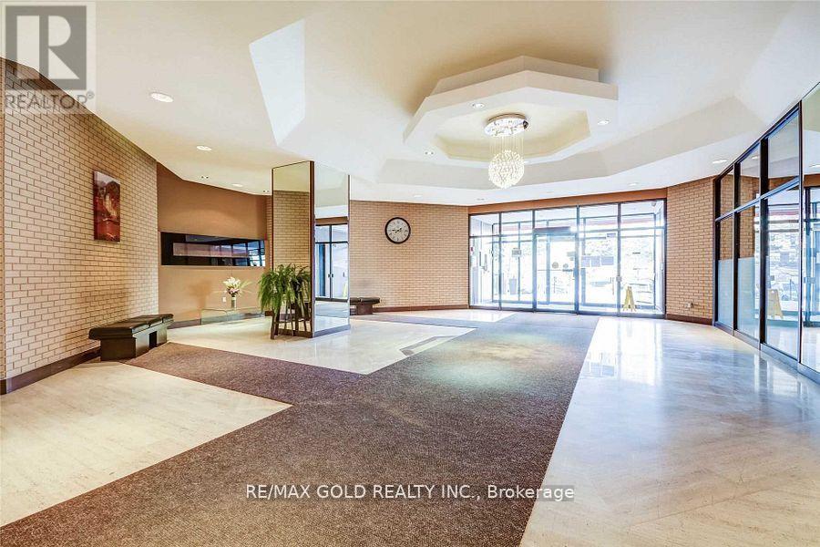203 - 10 Gateway Boulevard, Toronto, Ontario  M3C 3A1 - Photo 5 - C12656228