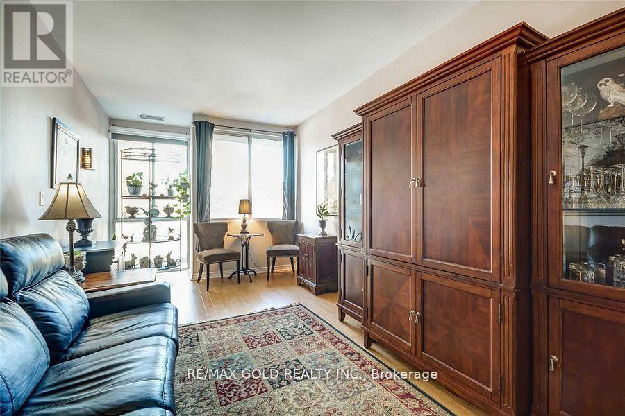 203 - 10 Gateway Boulevard, Toronto, Ontario  M3C 3A1 - Photo 9 - C12656228