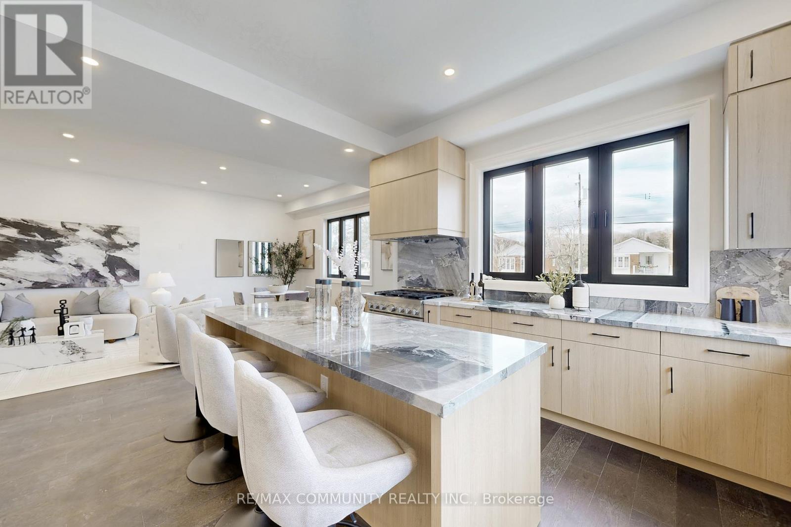 122 Marble Arch Crescent, Toronto, Ontario  M1R 1W9 - Photo 14 - E12656122