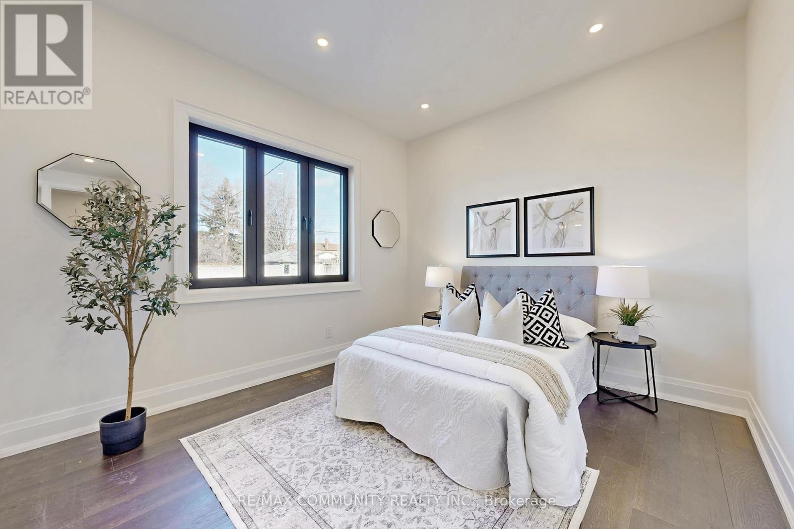 122 Marble Arch Crescent, Toronto, Ontario  M1R 1W9 - Photo 35 - E12656122