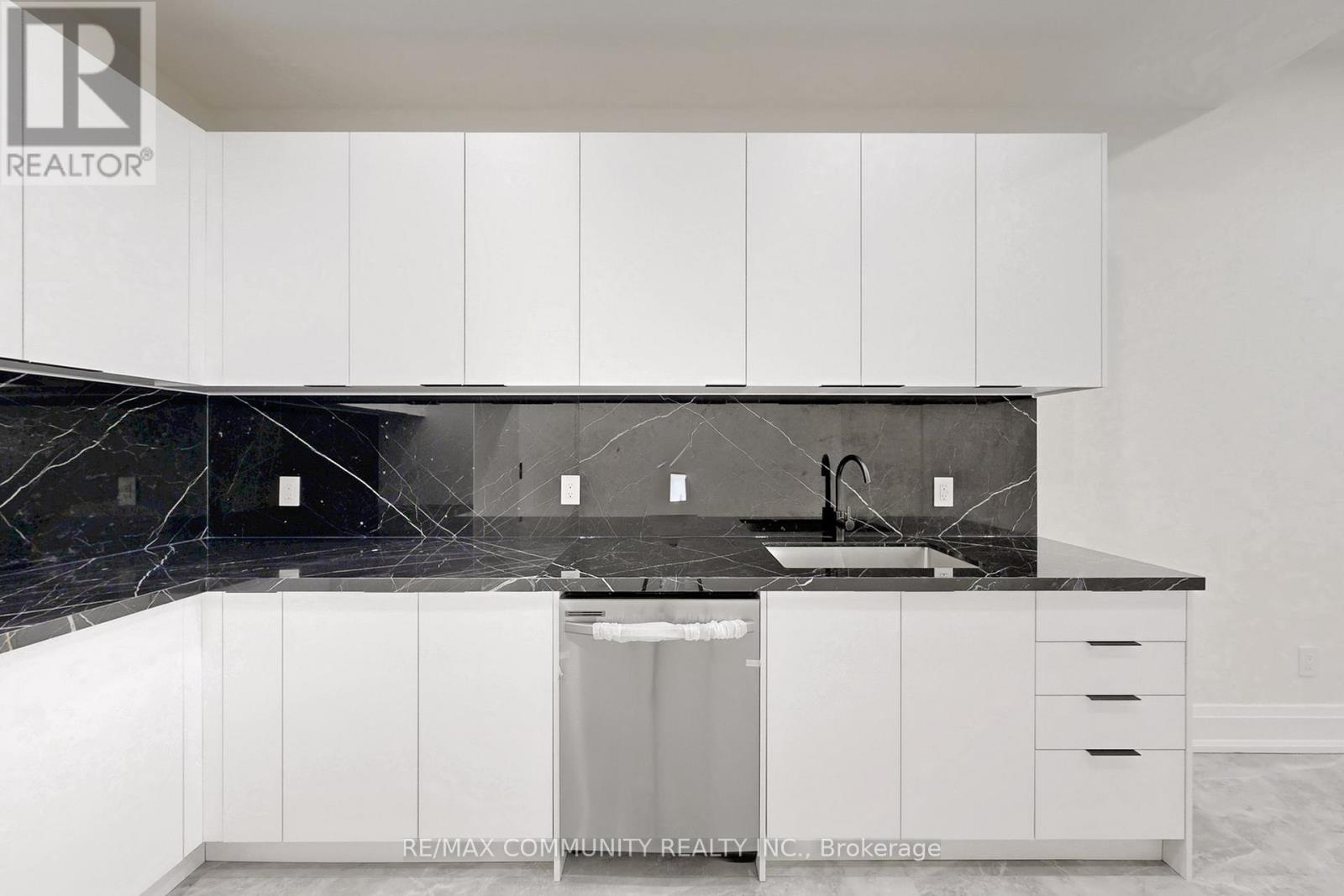 122 Marble Arch Crescent, Toronto, Ontario  M1R 1W9 - Photo 41 - E12656122