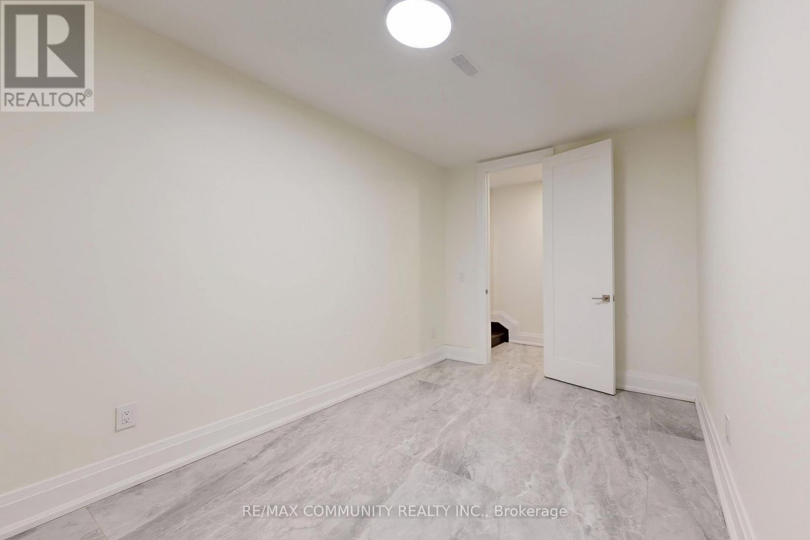 122 Marble Arch Crescent, Toronto, Ontario  M1R 1W9 - Photo 42 - E12656122