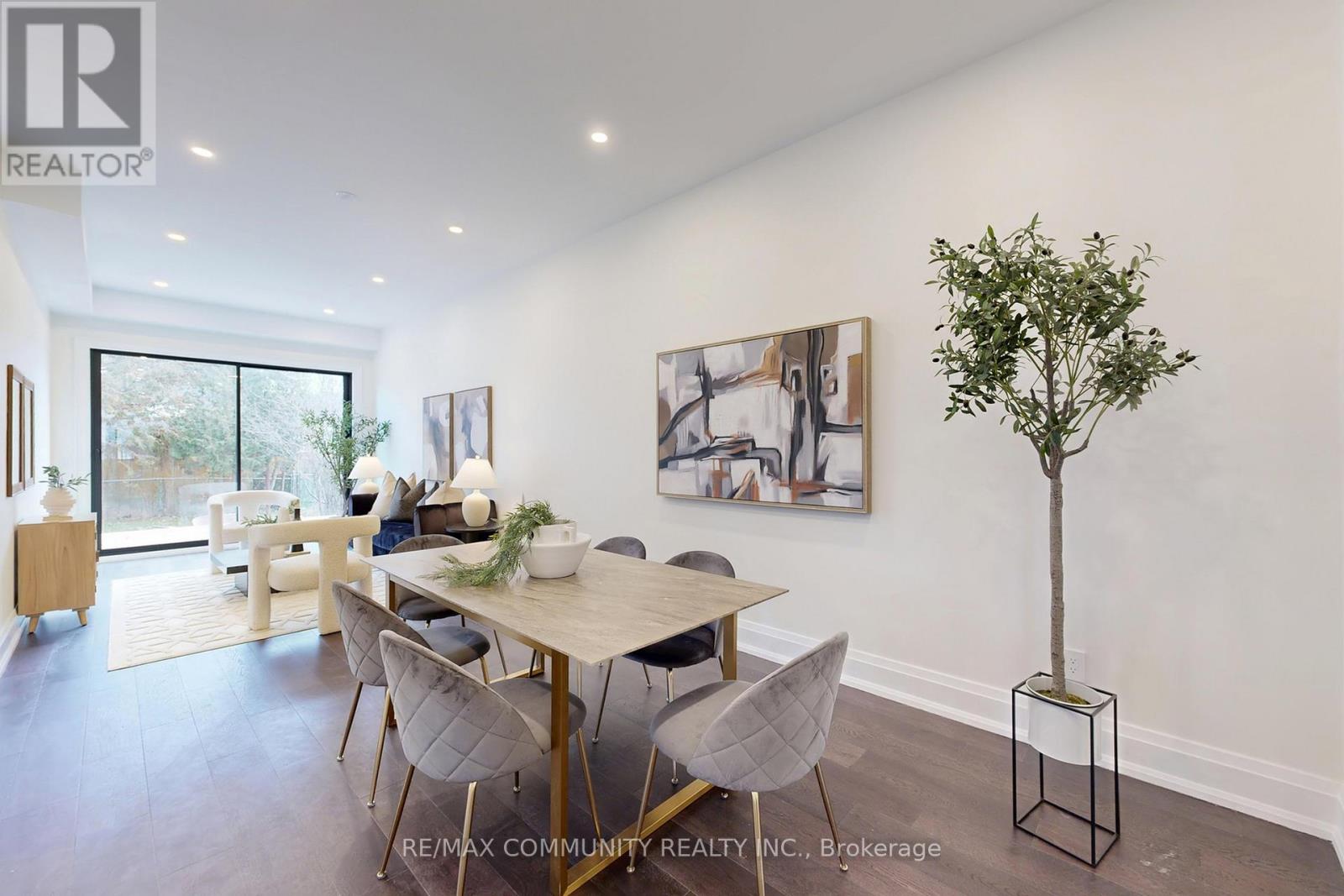 122 Marble Arch Crescent, Toronto, Ontario  M1R 1W9 - Photo 8 - E12656122