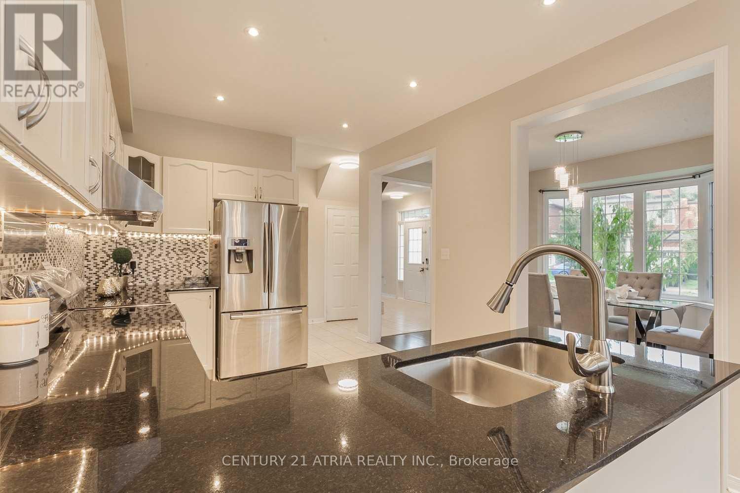 1 London Pride Drive, Richmond Hill, Ontario  L4E 0X3 - Photo 10 - N12656126