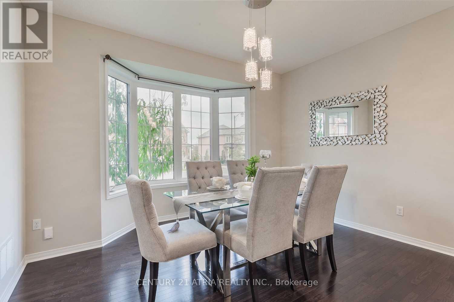 1 London Pride Drive, Richmond Hill, Ontario  L4E 0X3 - Photo 11 - N12656126