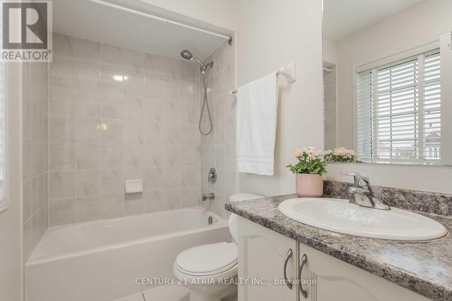 1 London Pride Drive, Richmond Hill, Ontario  L4E 0X3 - Photo 27 - N12656126