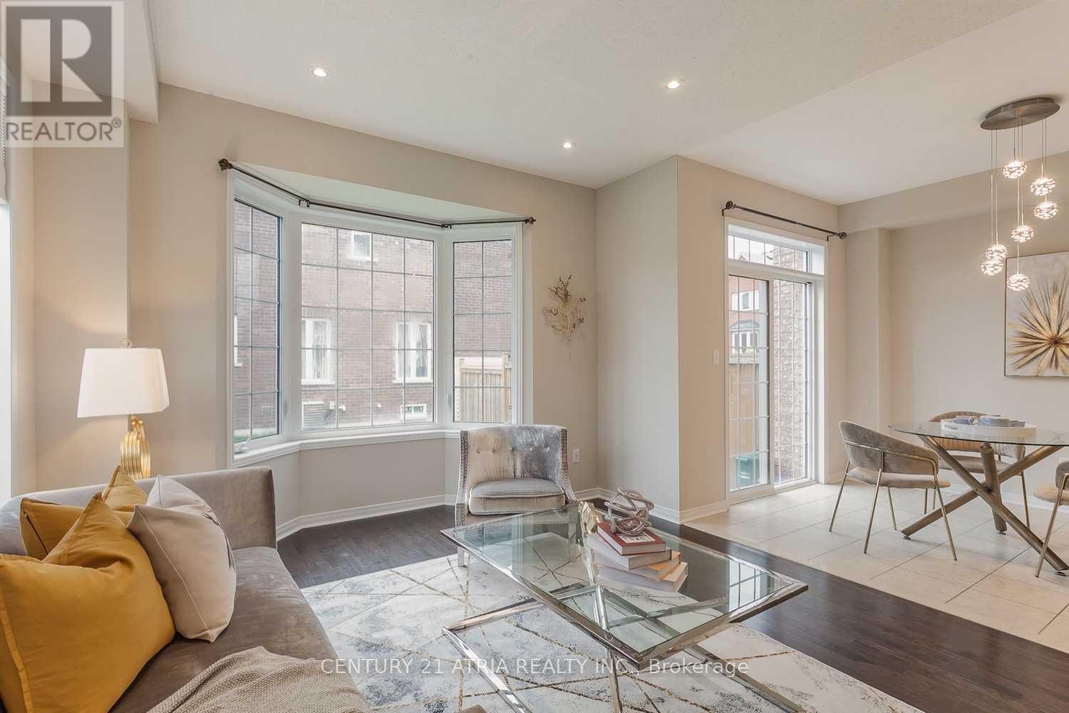 1 London Pride Drive, Richmond Hill, Ontario  L4E 0X3 - Photo 5 - N12656126