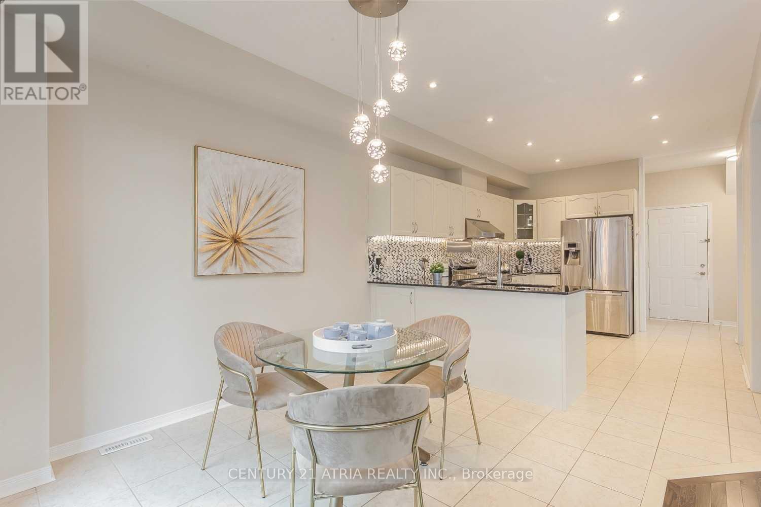 1 London Pride Drive, Richmond Hill, Ontario  L4E 0X3 - Photo 8 - N12656126