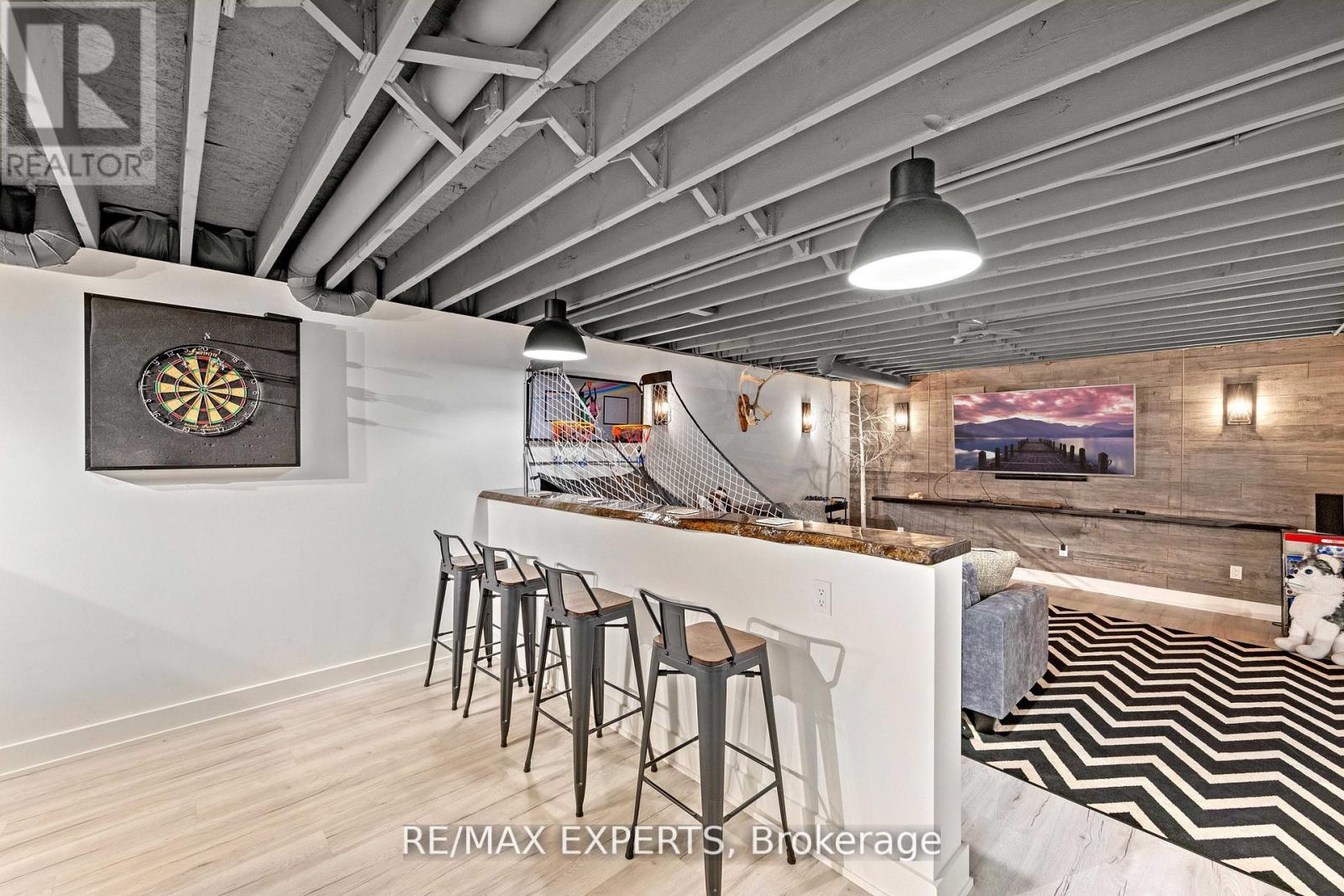 48 Manor Glen Crescent, East Gwillimbury (Mt Albert), Ontario  L0G 1M0 - Photo 41 - N12656162