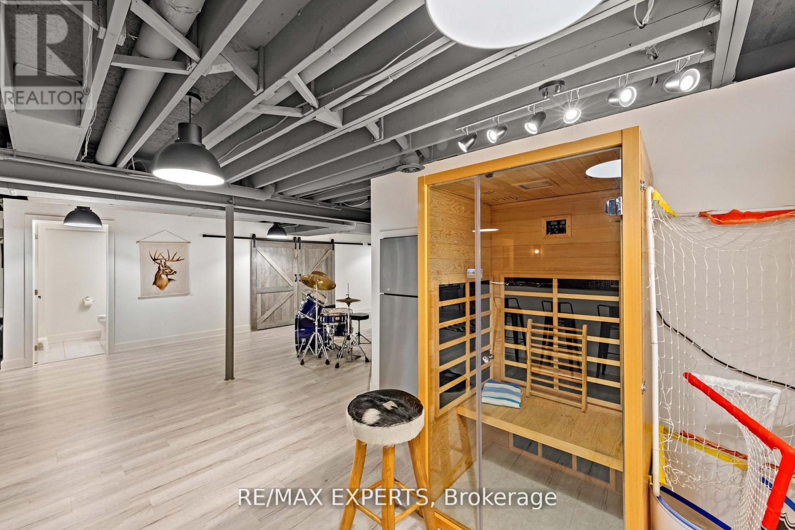 48 Manor Glen Crescent, East Gwillimbury (Mt Albert), Ontario  L0G 1M0 - Photo 42 - N12656162