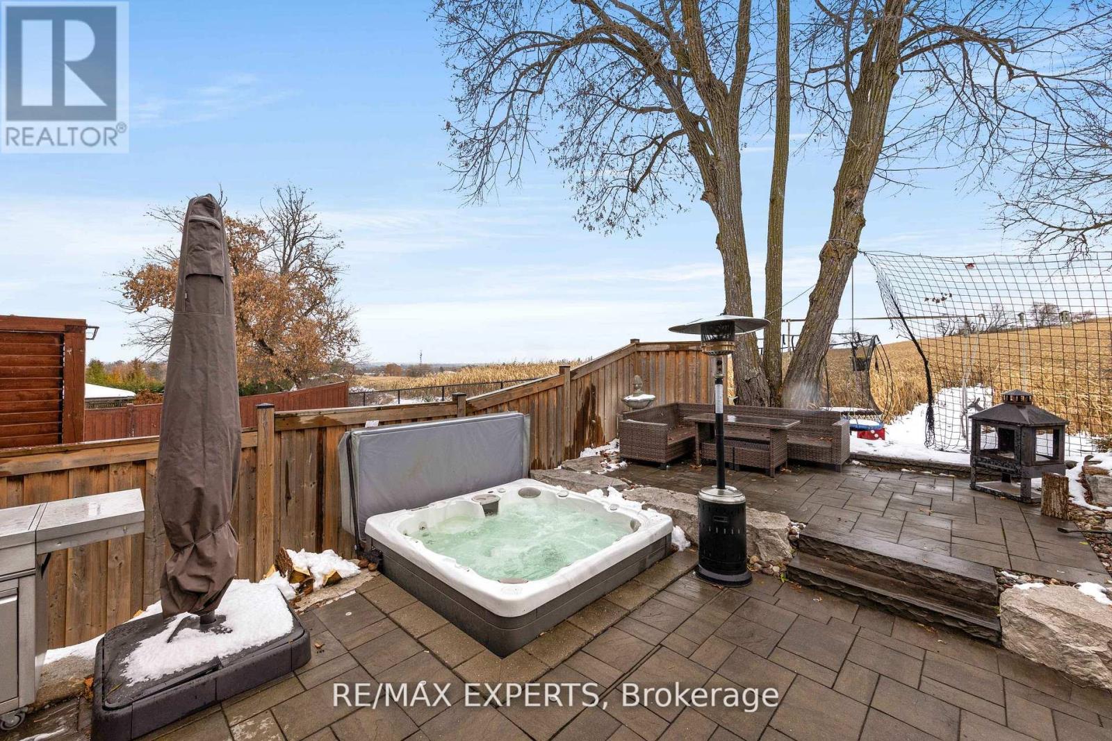 48 Manor Glen Crescent, East Gwillimbury (Mt Albert), Ontario  L0G 1M0 - Photo 47 - N12656162