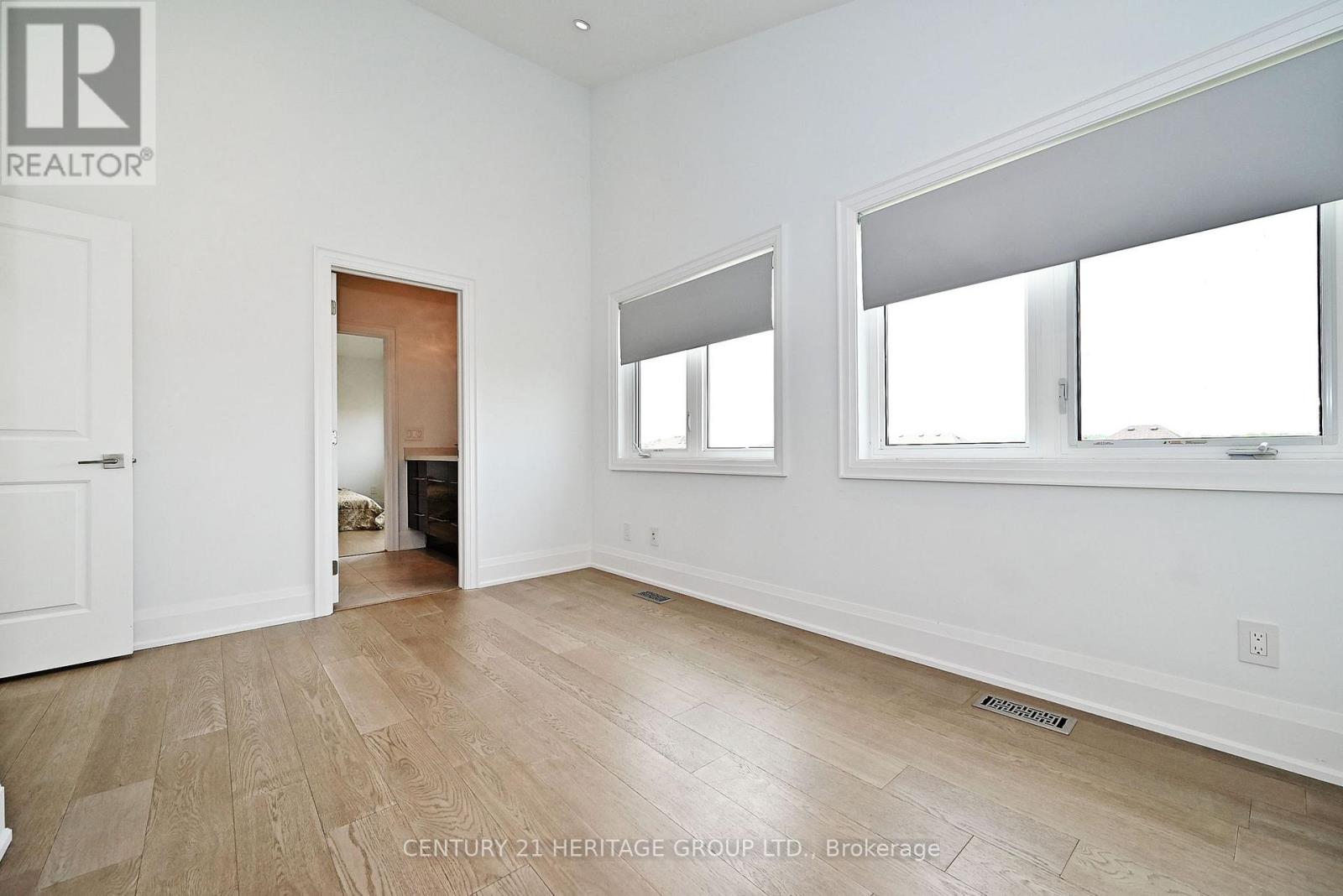 148 Church Street, Georgina, Ontario  L4P 1J5 - Photo 26 - N12656196