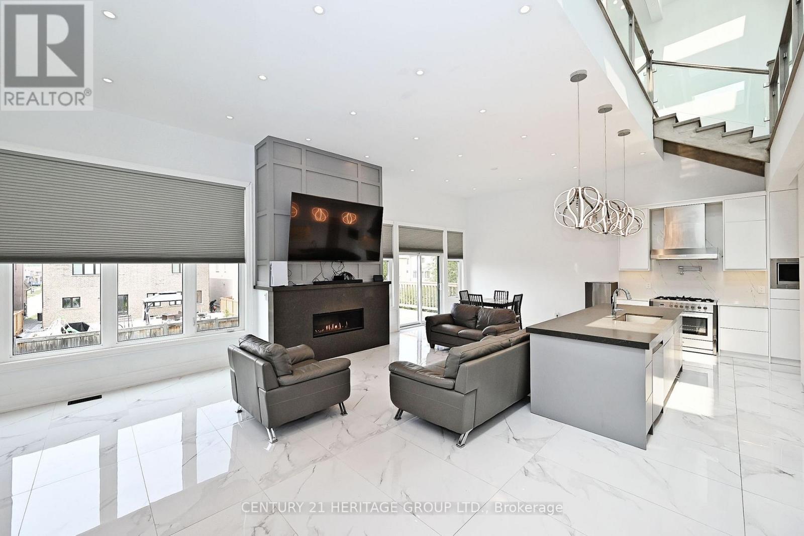 148 Church Street, Georgina, Ontario  L4P 1J5 - Photo 6 - N12656196