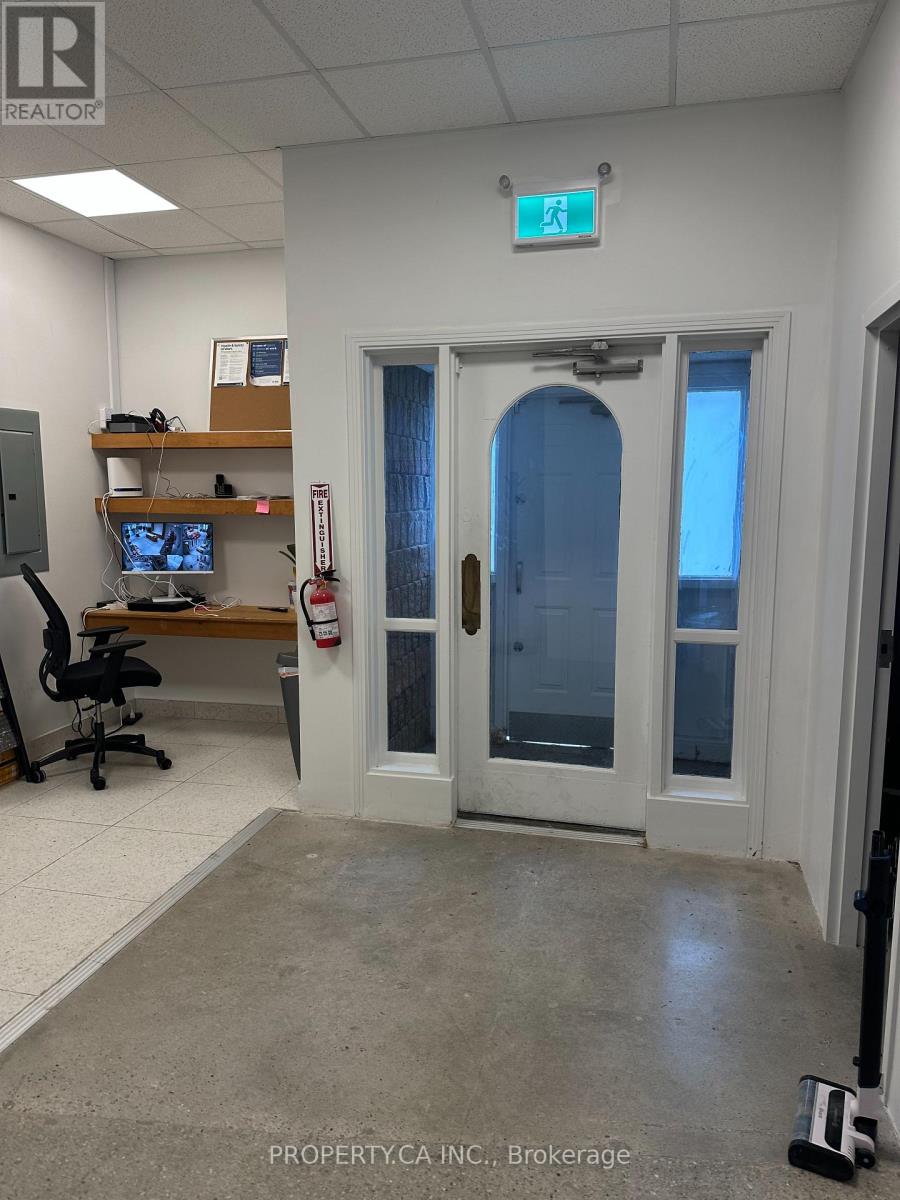 1 - 14799 Yonge Street, Aurora (Aurora Village), Ontario  L4G 1N1 - Photo 6 - N12656214