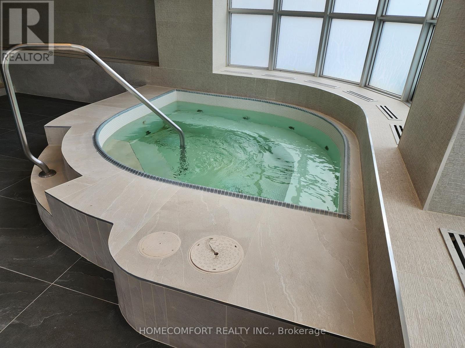 809 - 28 Hollywood Avenue, Toronto, Ontario  M2N 6S4 - Photo 10 - C12655954