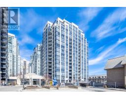 809 - 28 HOLLYWOOD AVENUE, Toronto, Ontario