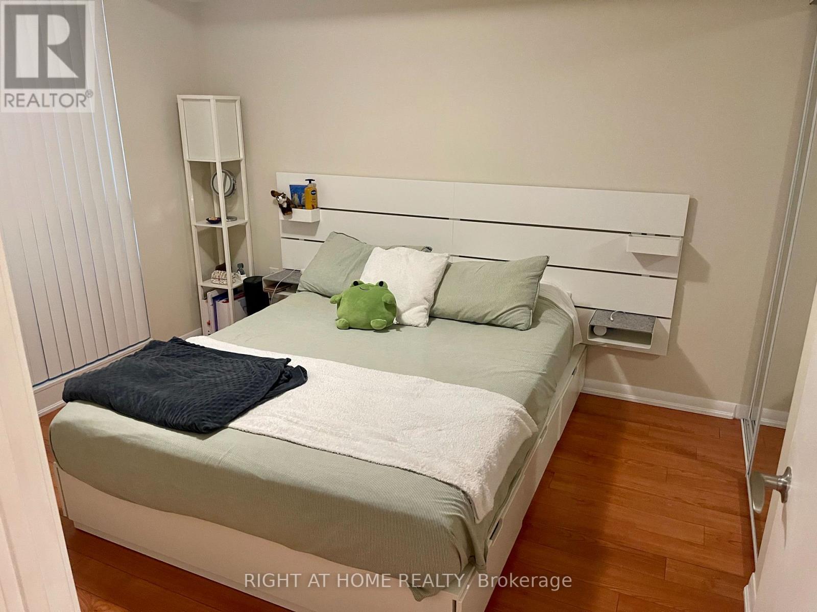 305 - 800 Lawrence Avenue, Toronto, Ontario  M6A 0B1 - Photo 11 - W12656112