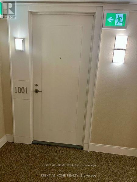 1001 - 3091 Dufferin Street, Toronto, Ontario  M6A 0C4 - Photo 1 - W12656120