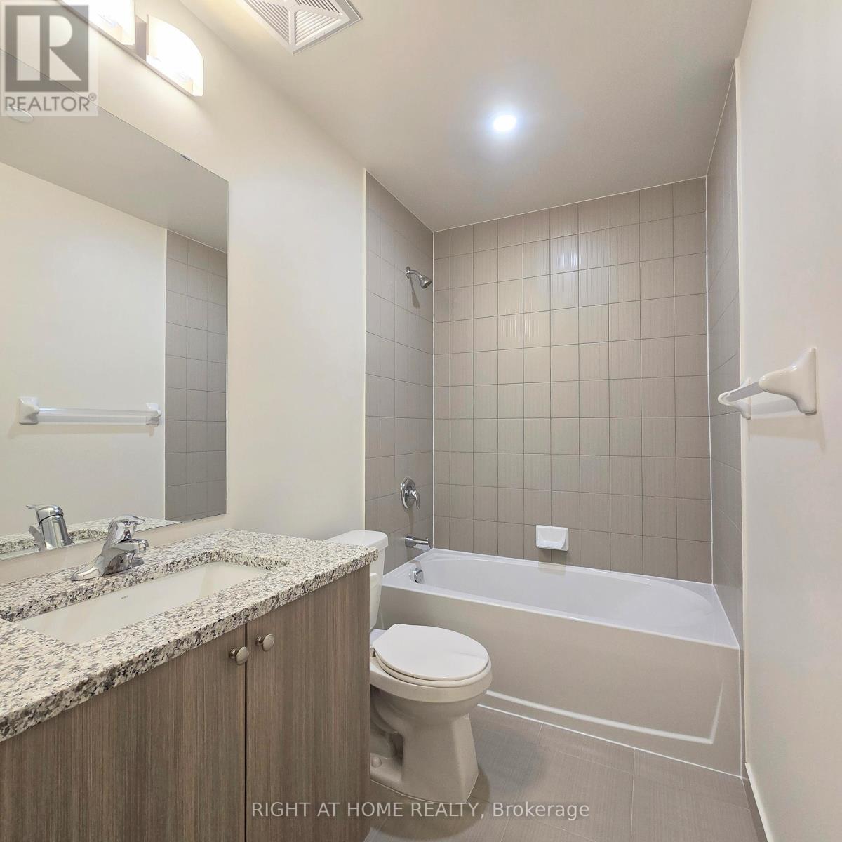 504 - 38 Annie Craig Drive, Toronto, Ontario  M8V 0G9 - Photo 4 - W12656136