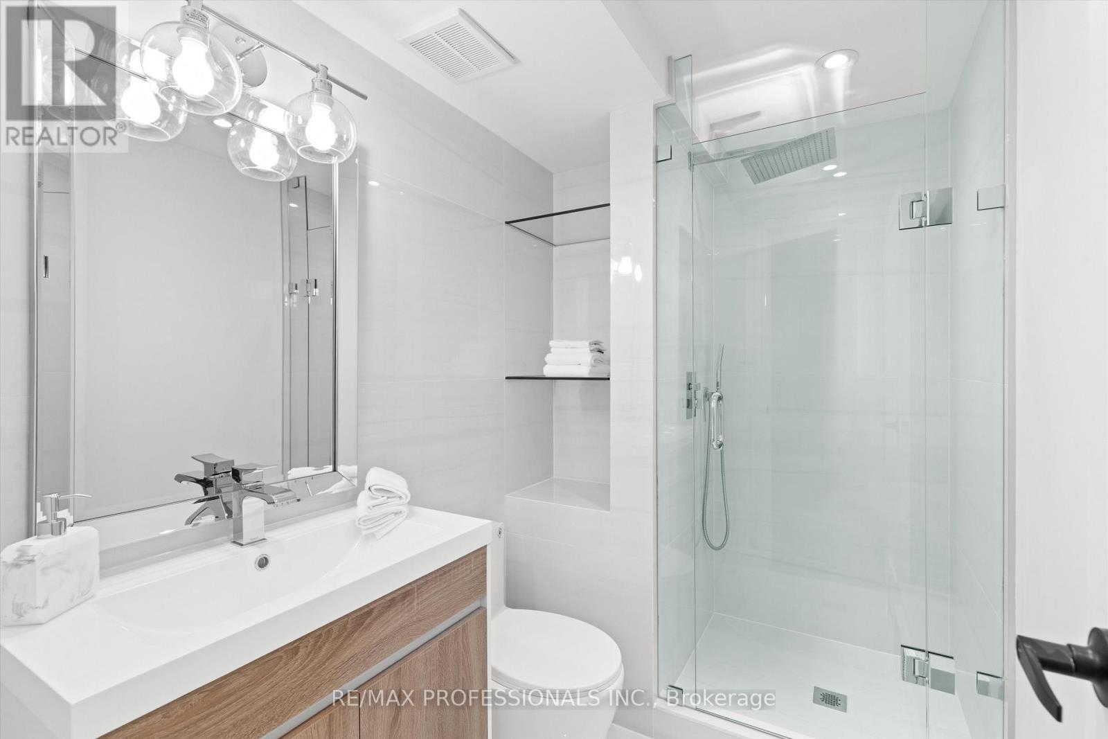 508 - 820 Burnhamthorpe Road, Toronto, Ontario  M9C 4W2 - Photo 20 - W12656146