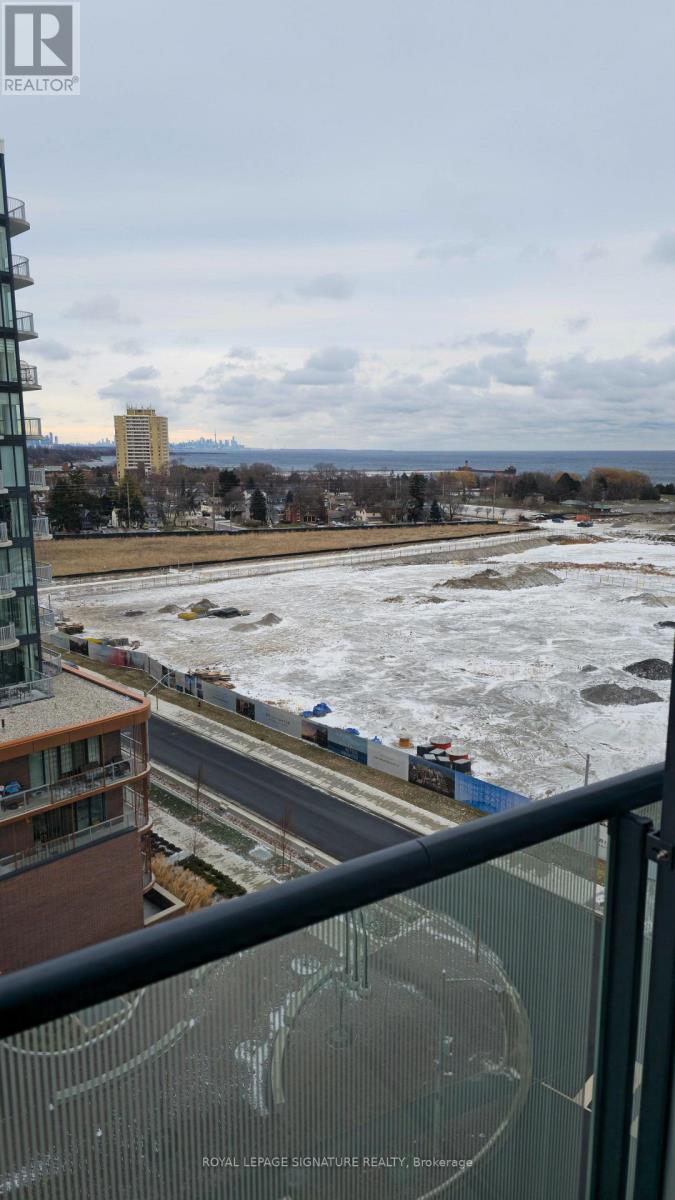 813 - 251 Masonry Way, Mississauga, Ontario  L5H 0B3 - Photo 13 - W12656150