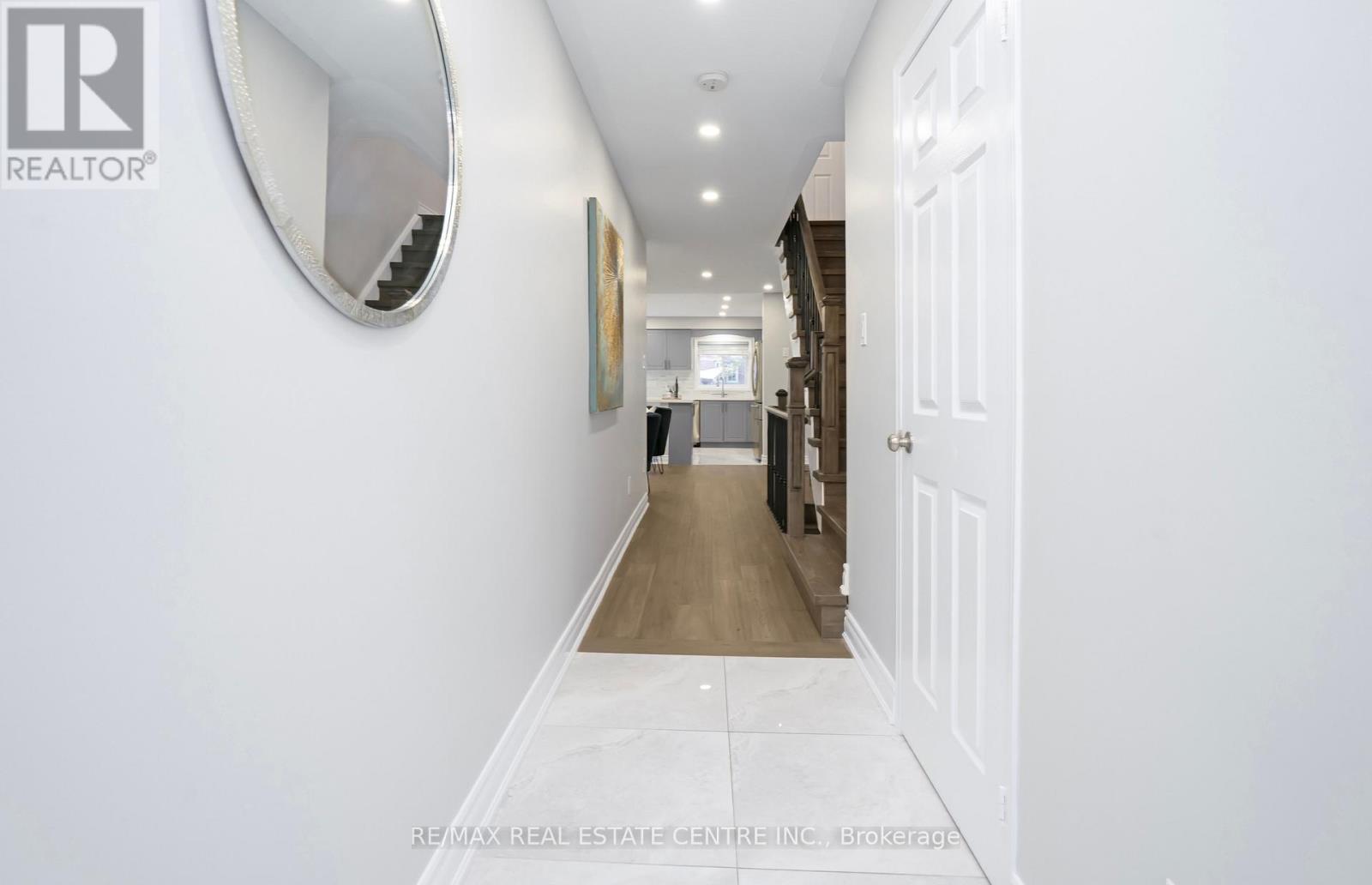 165 - 5255 Palmetto Place, Mississauga, Ontario  L5M 0H2 - Photo 5 - W12656158