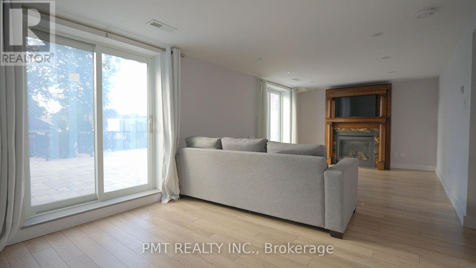Bsmt - 94 Glenhaven Street, Toronto, Ontario  M6M 3M5 - Photo 11 - W12656170