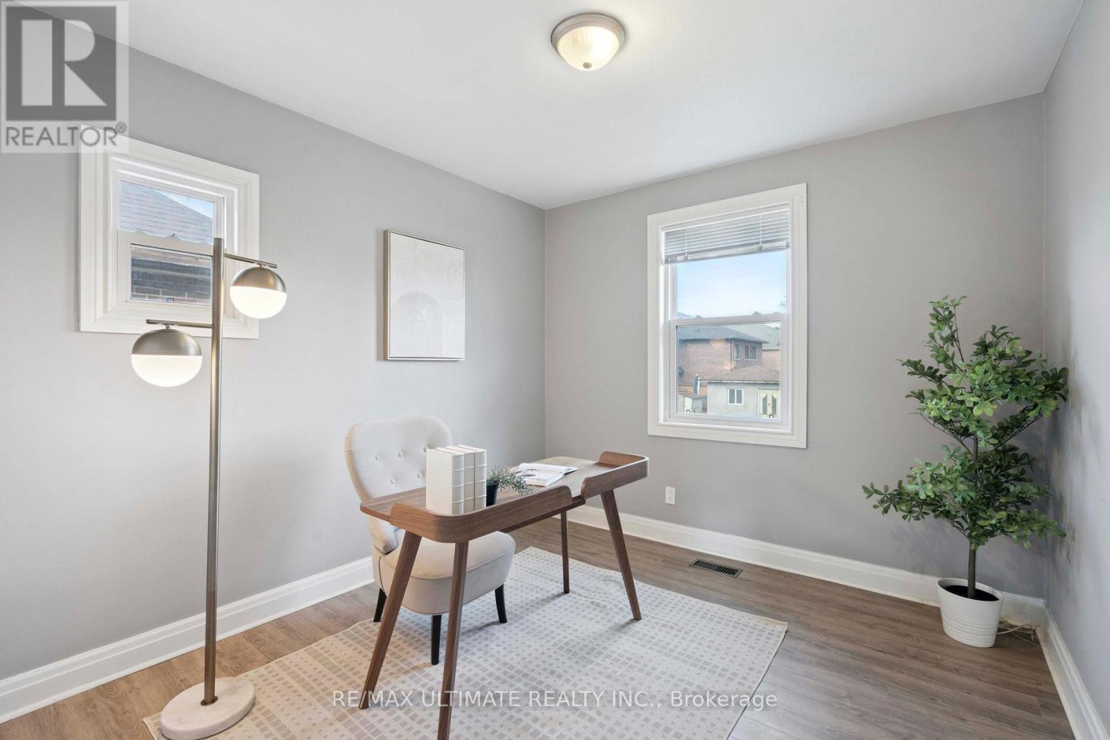 Main - 542 Glen Park Avenue, Toronto, Ontario  M6B 2G3 - Photo 18 - W12656184