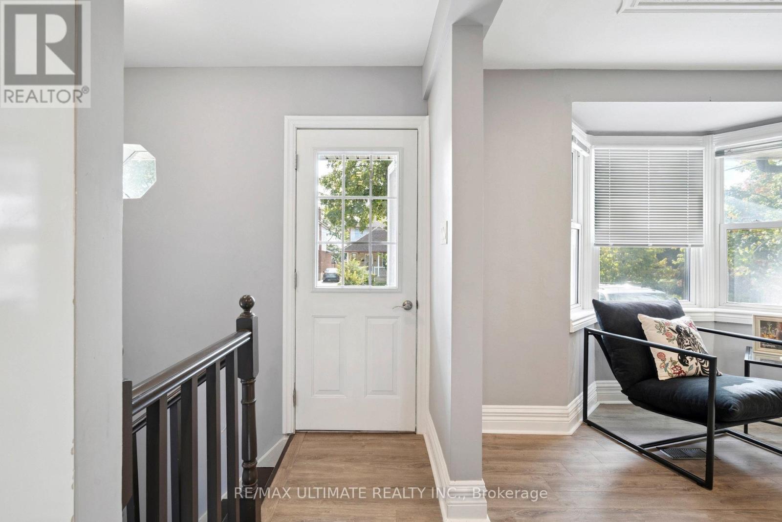 Main - 542 Glen Park Avenue, Toronto, Ontario  M6B 2G3 - Photo 9 - W12656184