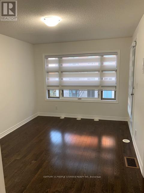 56 - 2460 Prince Michael Drive, Oakville, Ontario  L6H 0G8 - Photo 10 - W12656200