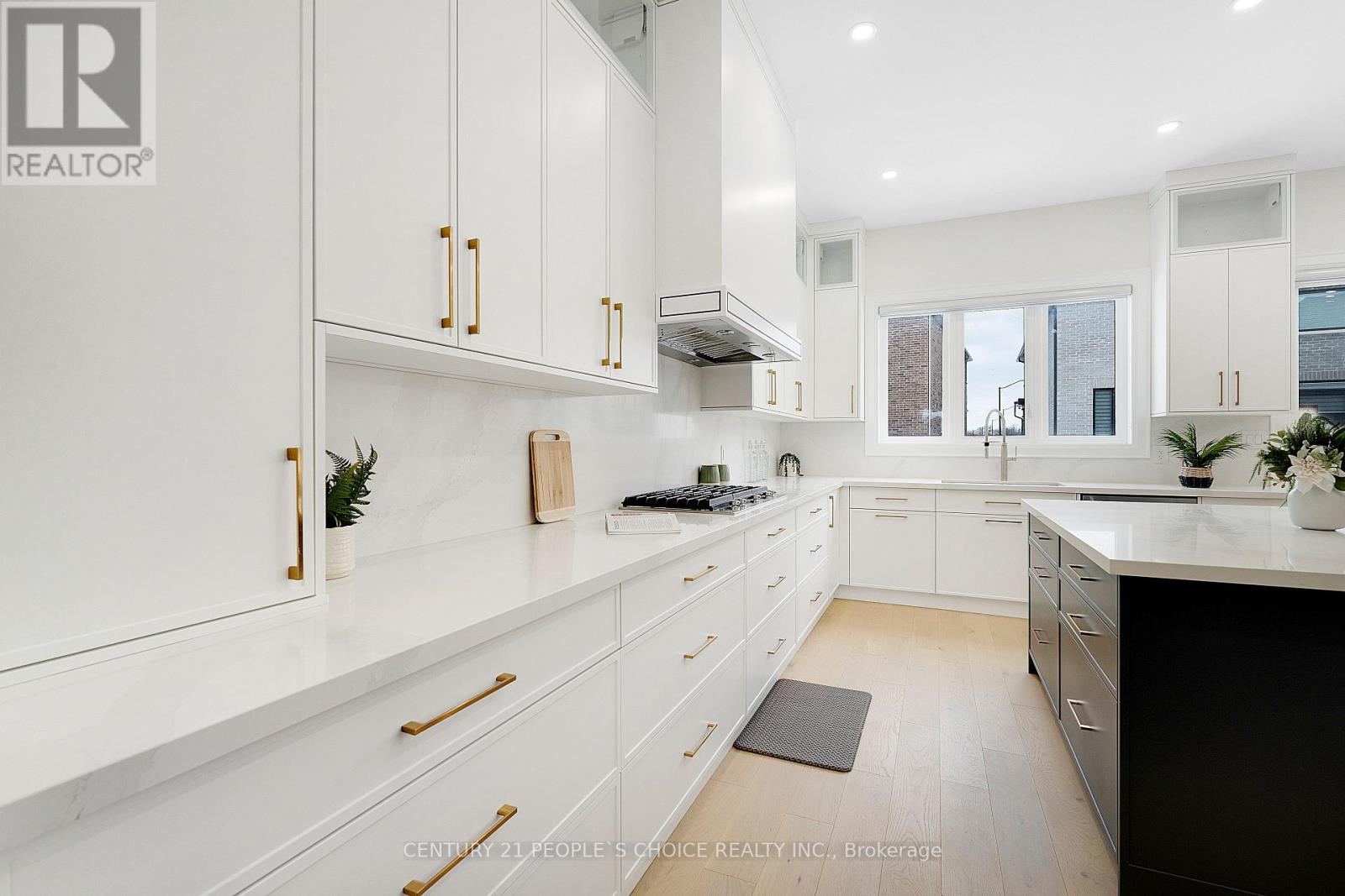 Upper - 8915 Heritage Road, Brampton, Ontario  L6Y 0E4 - Photo 11 - W12656216