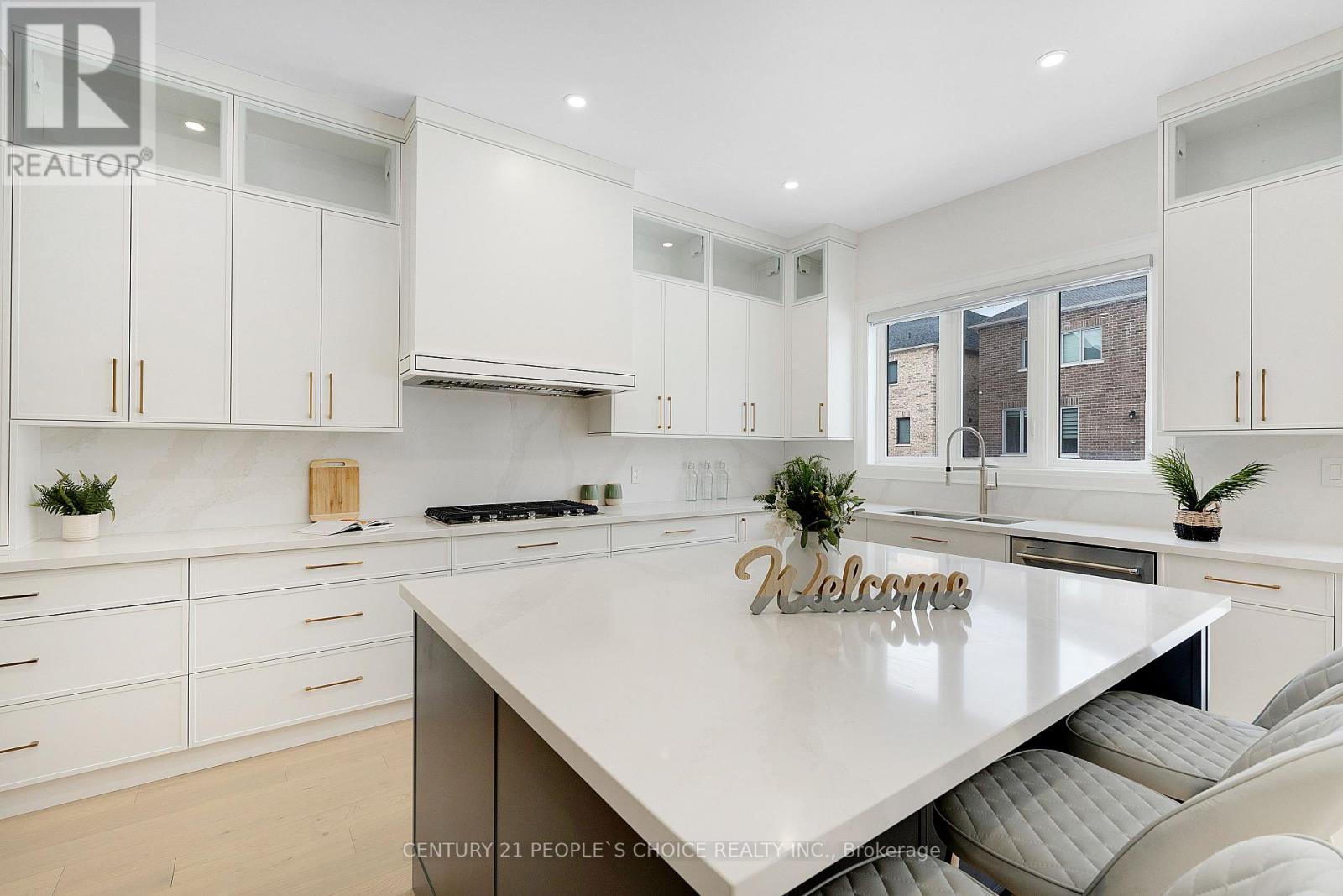 Upper - 8915 Heritage Road, Brampton, Ontario  L6Y 0E4 - Photo 13 - W12656216