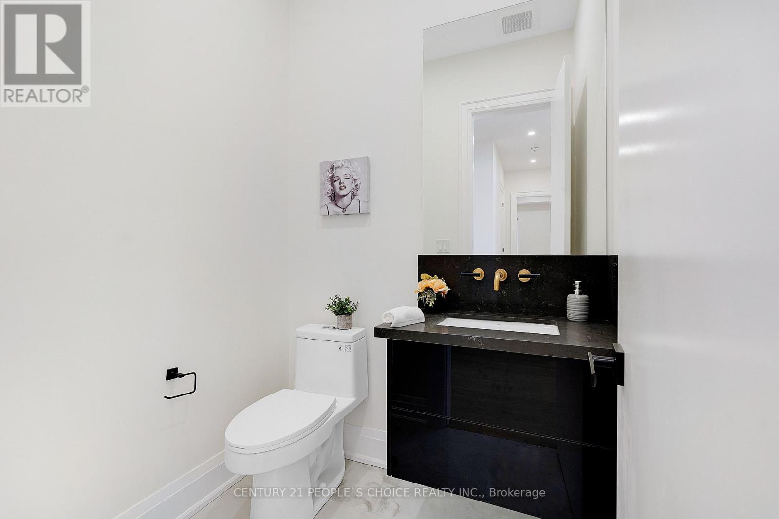 Upper - 8915 Heritage Road, Brampton, Ontario  L6Y 0E4 - Photo 21 - W12656216