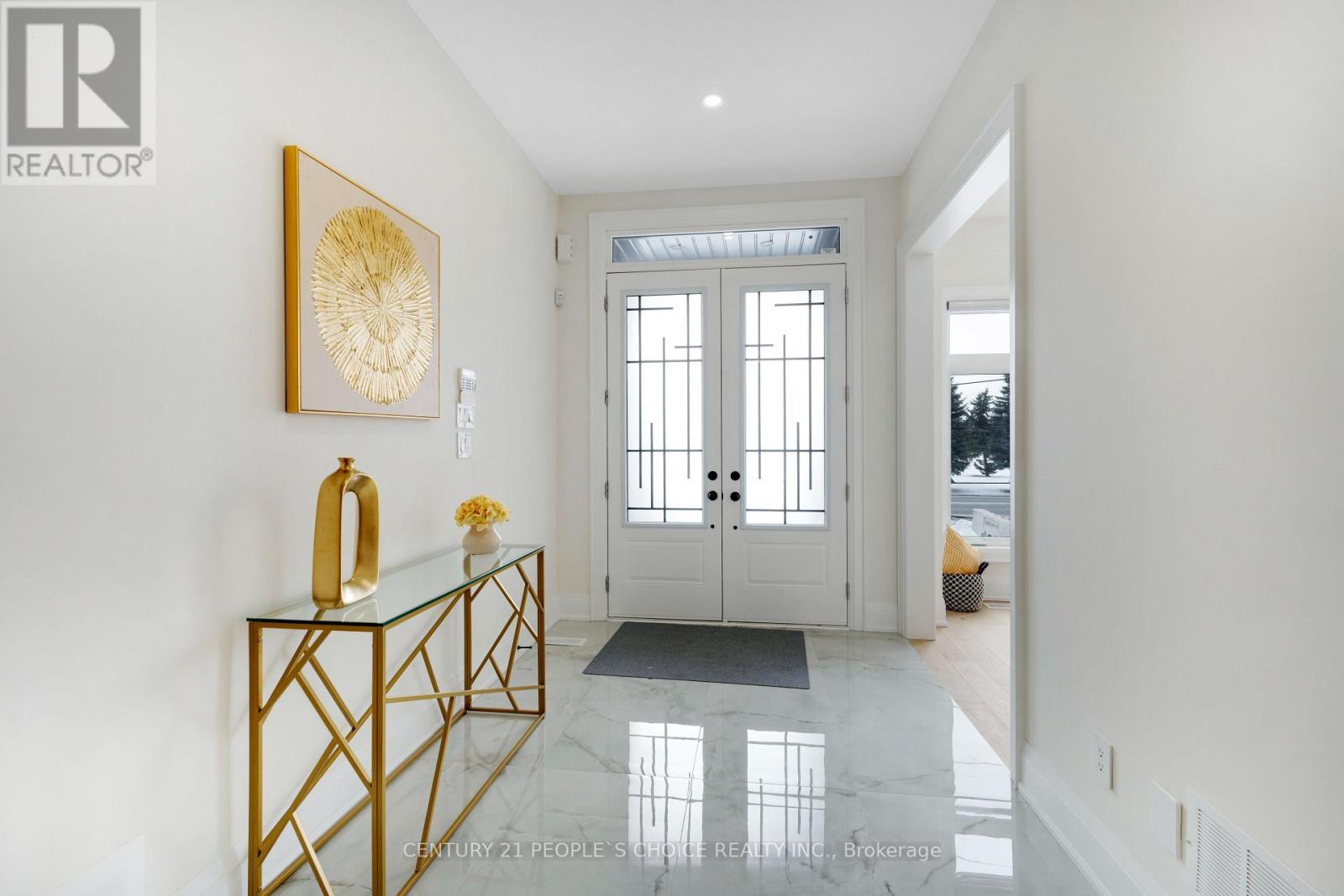 Upper - 8915 Heritage Road, Brampton, Ontario  L6Y 0E4 - Photo 4 - W12656216