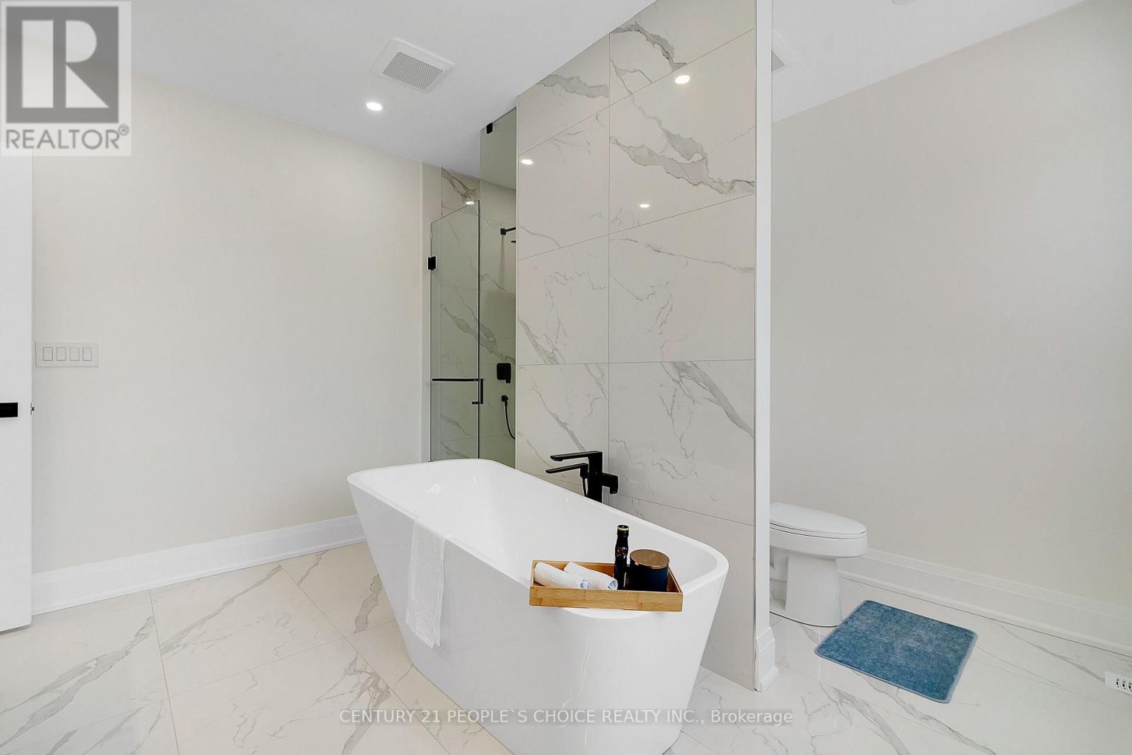 Upper - 8915 Heritage Road, Brampton, Ontario  L6Y 0E4 - Photo 47 - W12656216