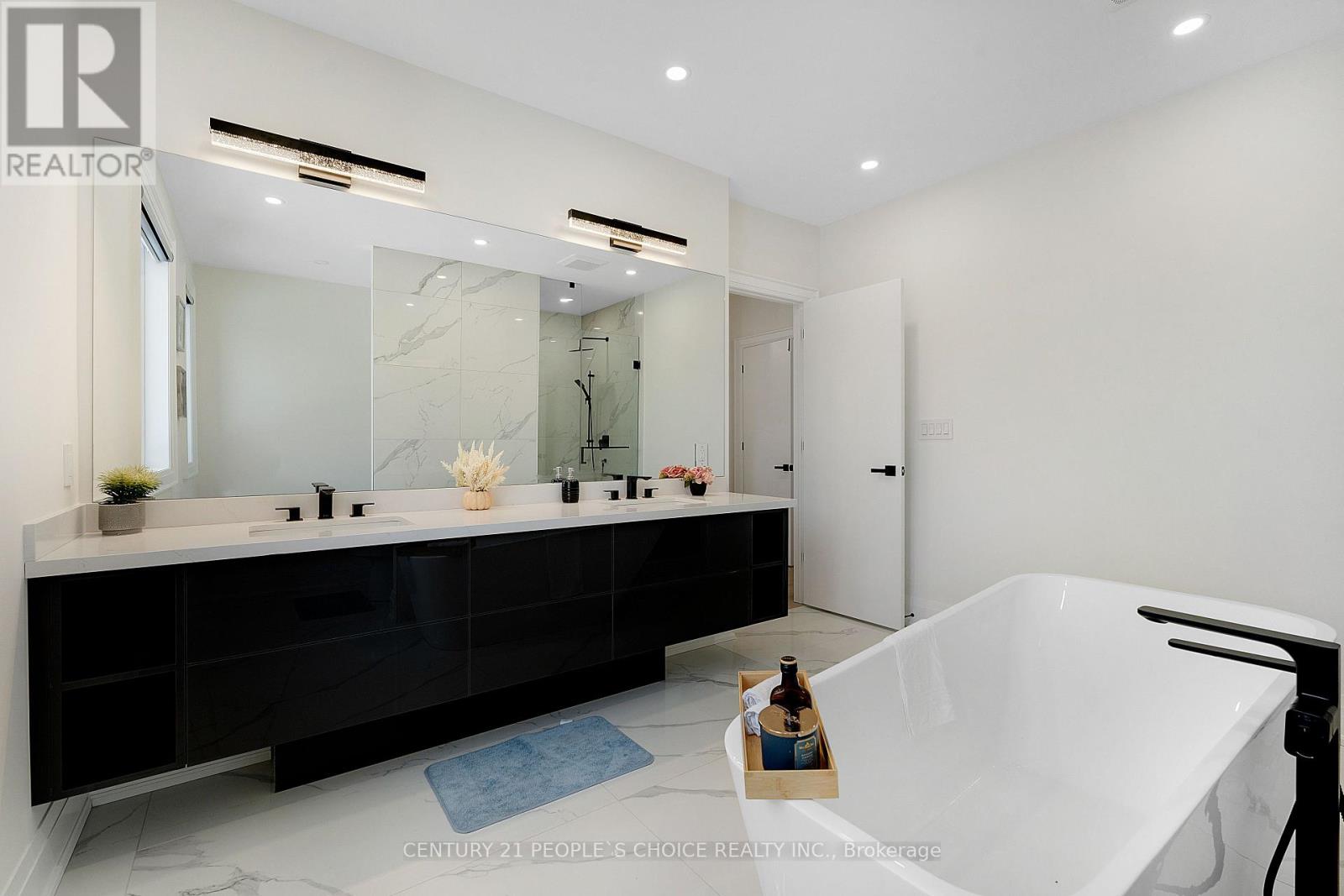 Upper - 8915 Heritage Road, Brampton, Ontario  L6Y 0E4 - Photo 49 - W12656216