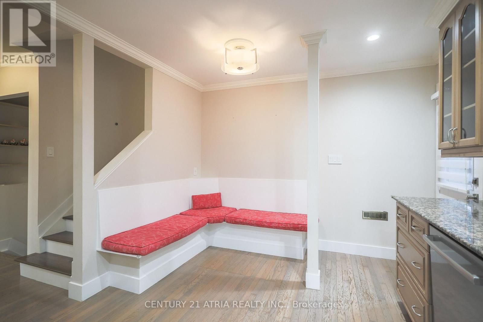 2750 Barnstone Crescent, Mississauga, Ontario  L5K 2C1 - Photo 15 - W12656220