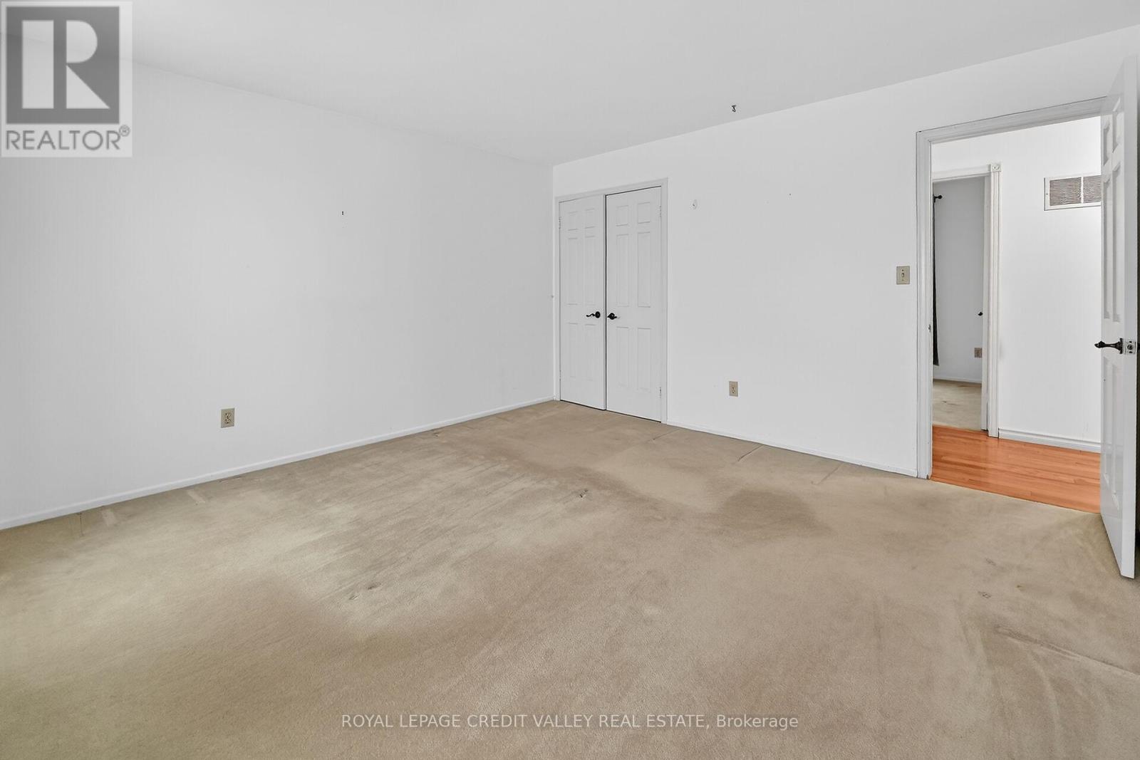 1929 Fieldgate Drive, Burlington, Ontario  L7P 3H4 - Photo 24 - W12656226