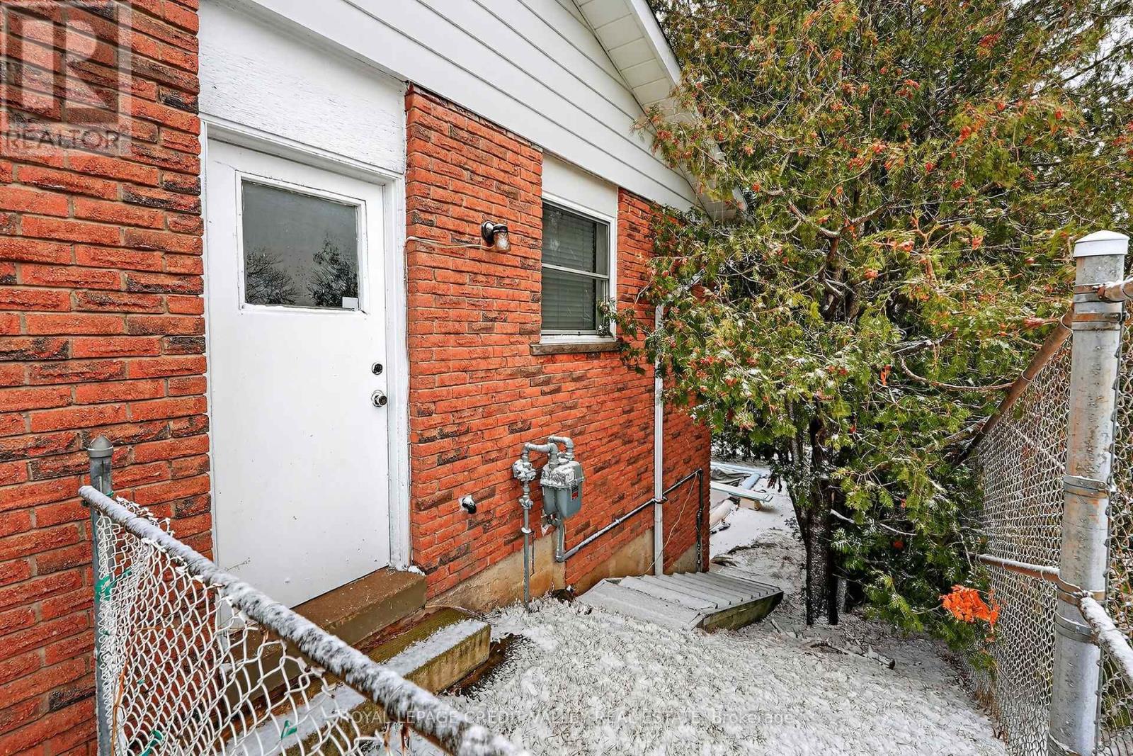 1929 Fieldgate Drive, Burlington, Ontario  L7P 3H4 - Photo 41 - W12656226