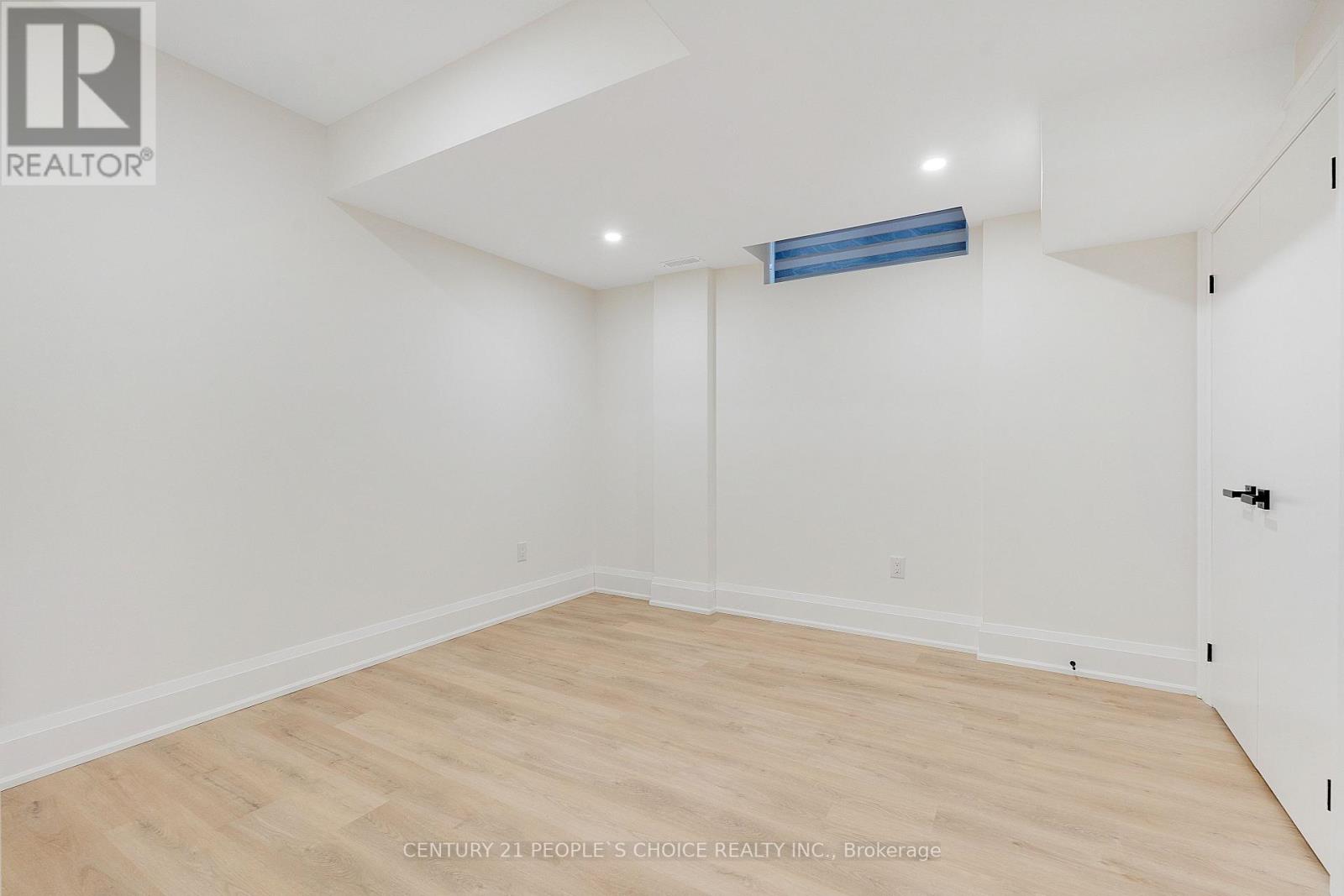 Basement - 8915 Heritage Road, Brampton, Ontario  L6Y 0E4 - Photo 12 - W12656230