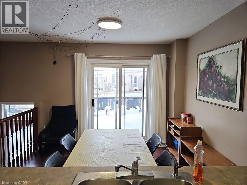 619 Wild Ginger Avenue Unit# J56, Waterloo, Ontario  N2V 2X1 - Photo 7 - 40795349