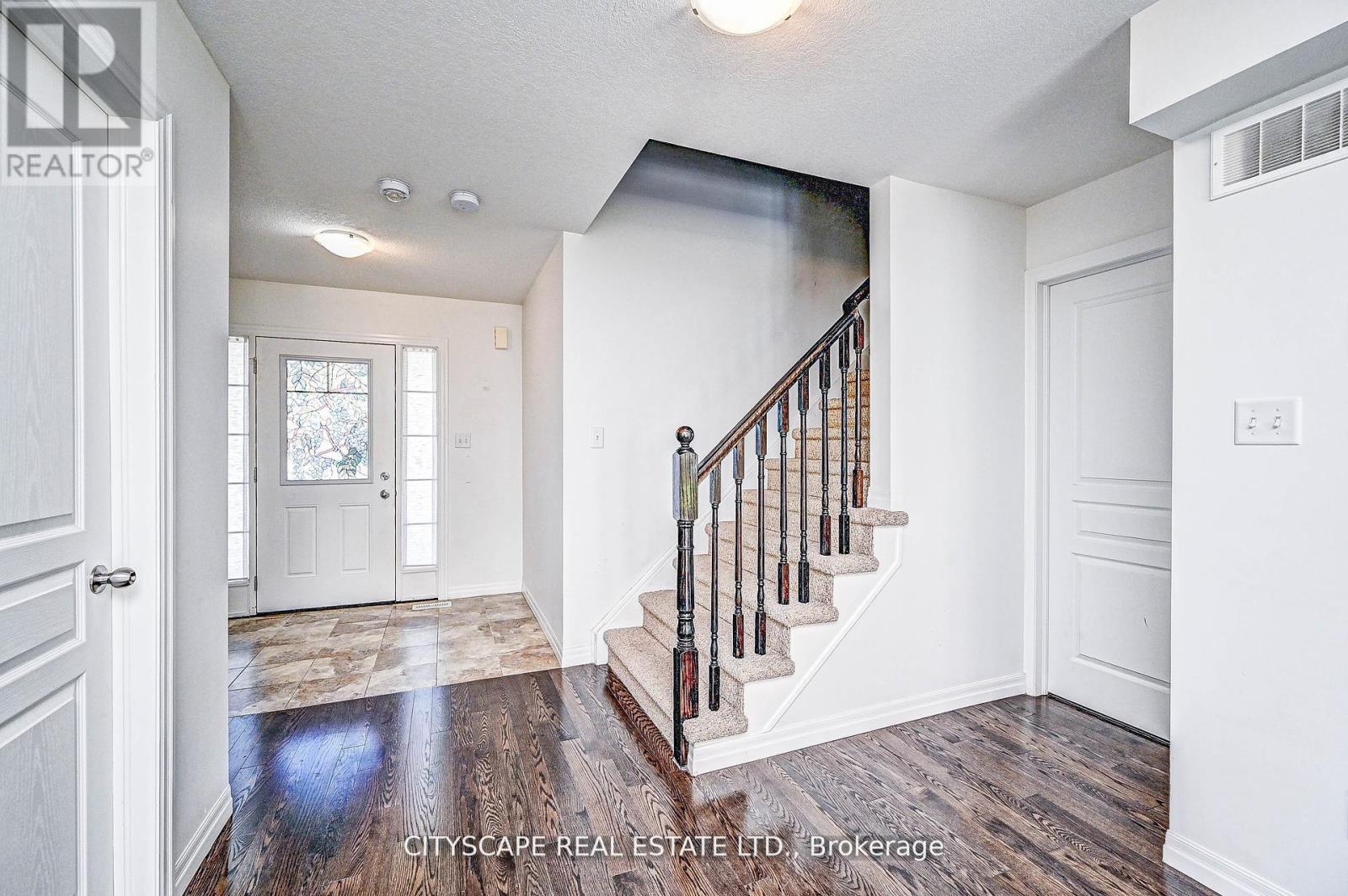 6 Castlebay Street, Kitchener, Ontario  N2R 0G5 - Photo 22 - X12656140