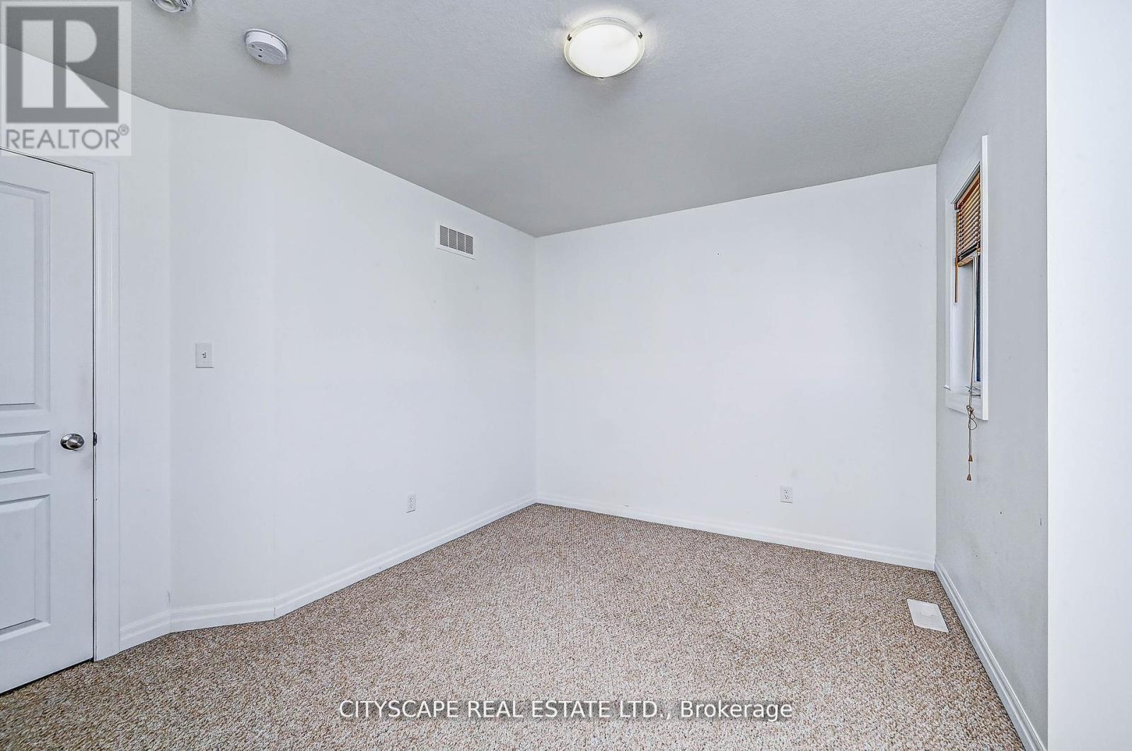 6 Castlebay Street, Kitchener, Ontario  N2R 0G5 - Photo 37 - X12656140