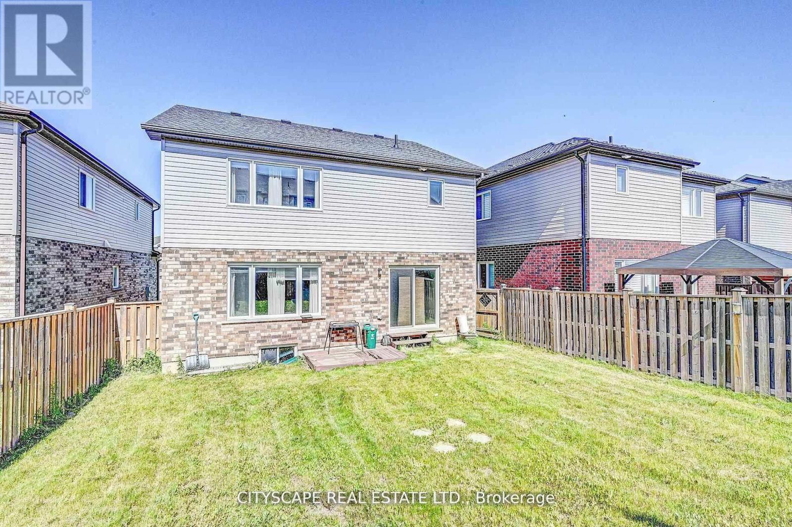 6 Castlebay Street, Kitchener, Ontario  N2R 0G5 - Photo 47 - X12656140