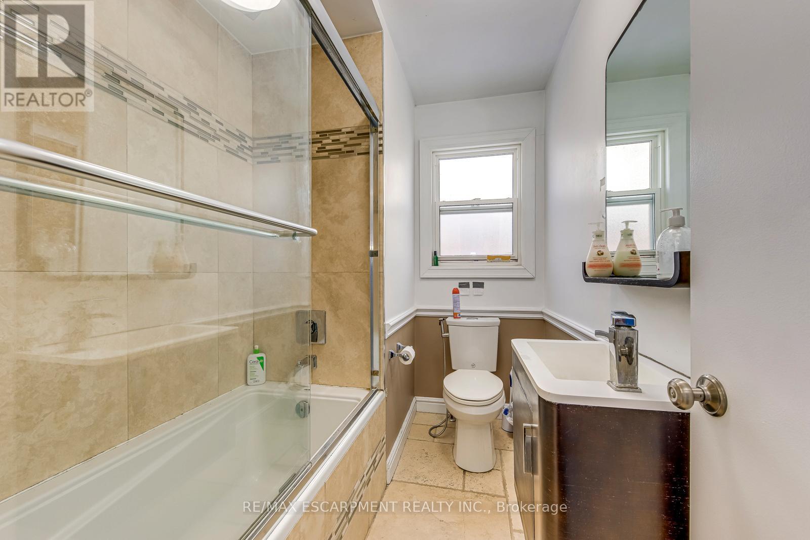 80 Lower Horning Road, Hamilton, Ontario  L8S 3G3 - Photo 16 - X12656148