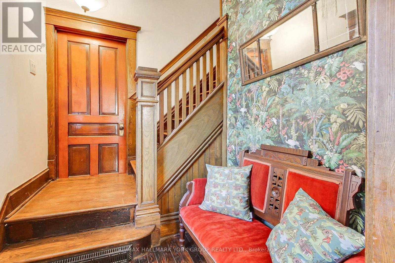 207 Waterloo Street N, Cambridge, Ontario  N3H 1N1 - Photo 4 - X12656160